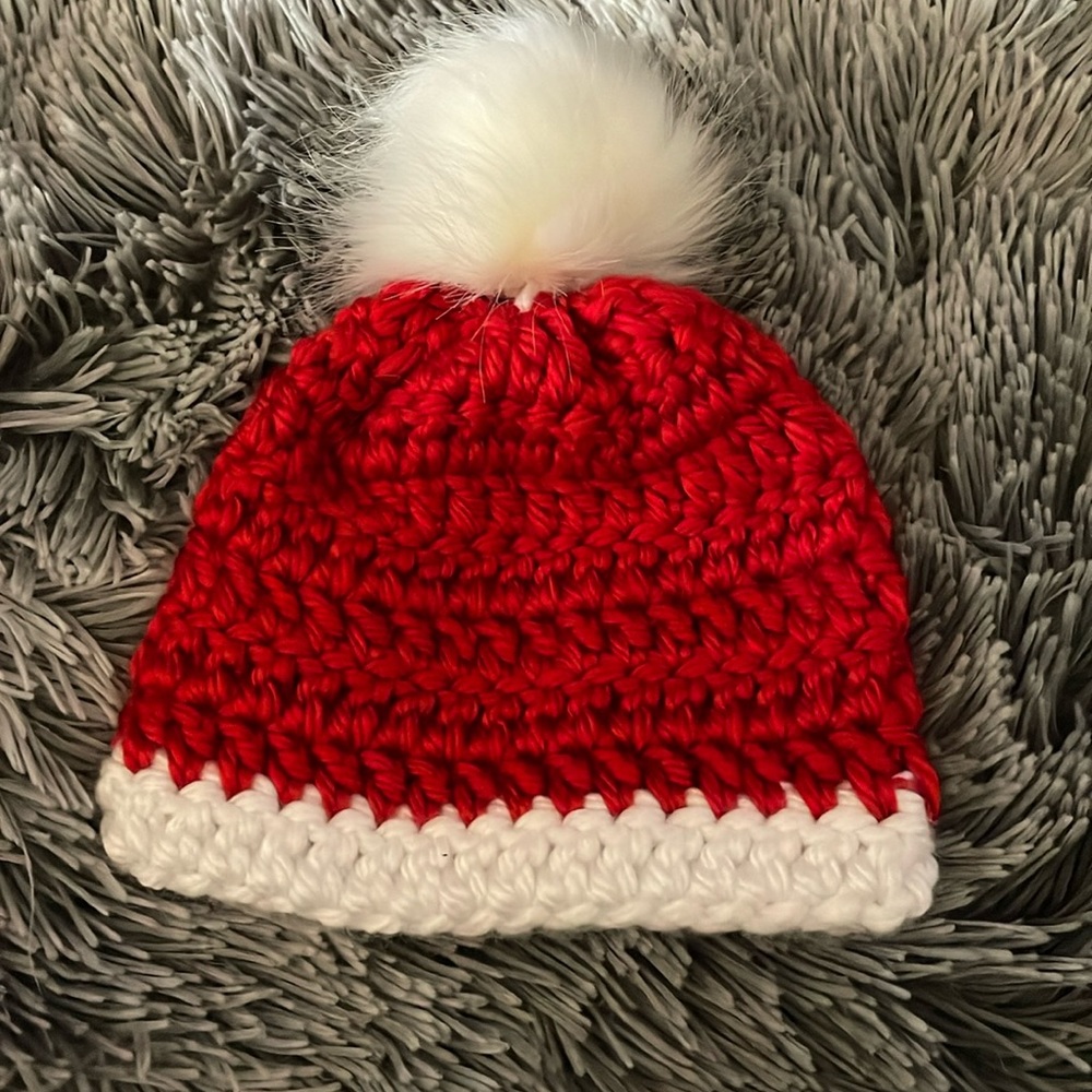 Handmade crochet Santa Christmas Beanie Pom Pom hat 3-6 months